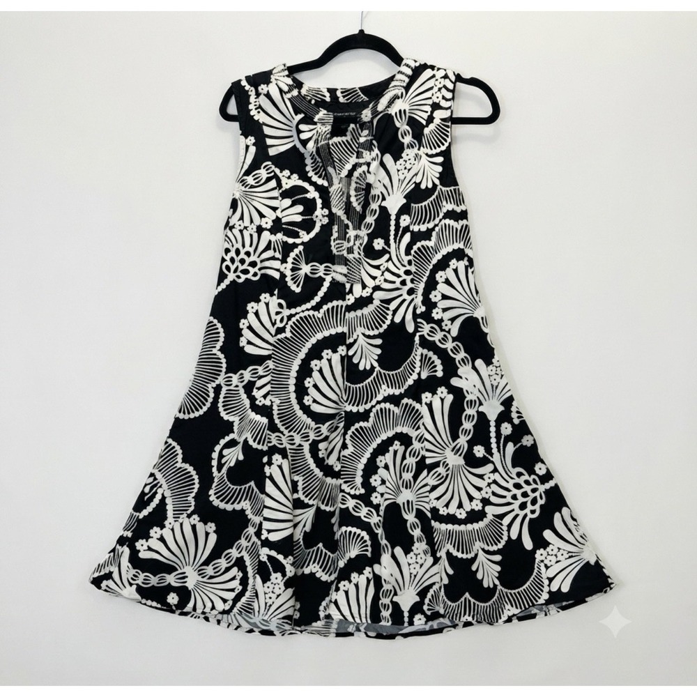 Banana Republic Black & White Abstract Floral Mini Swing Dress #retro #mod 8